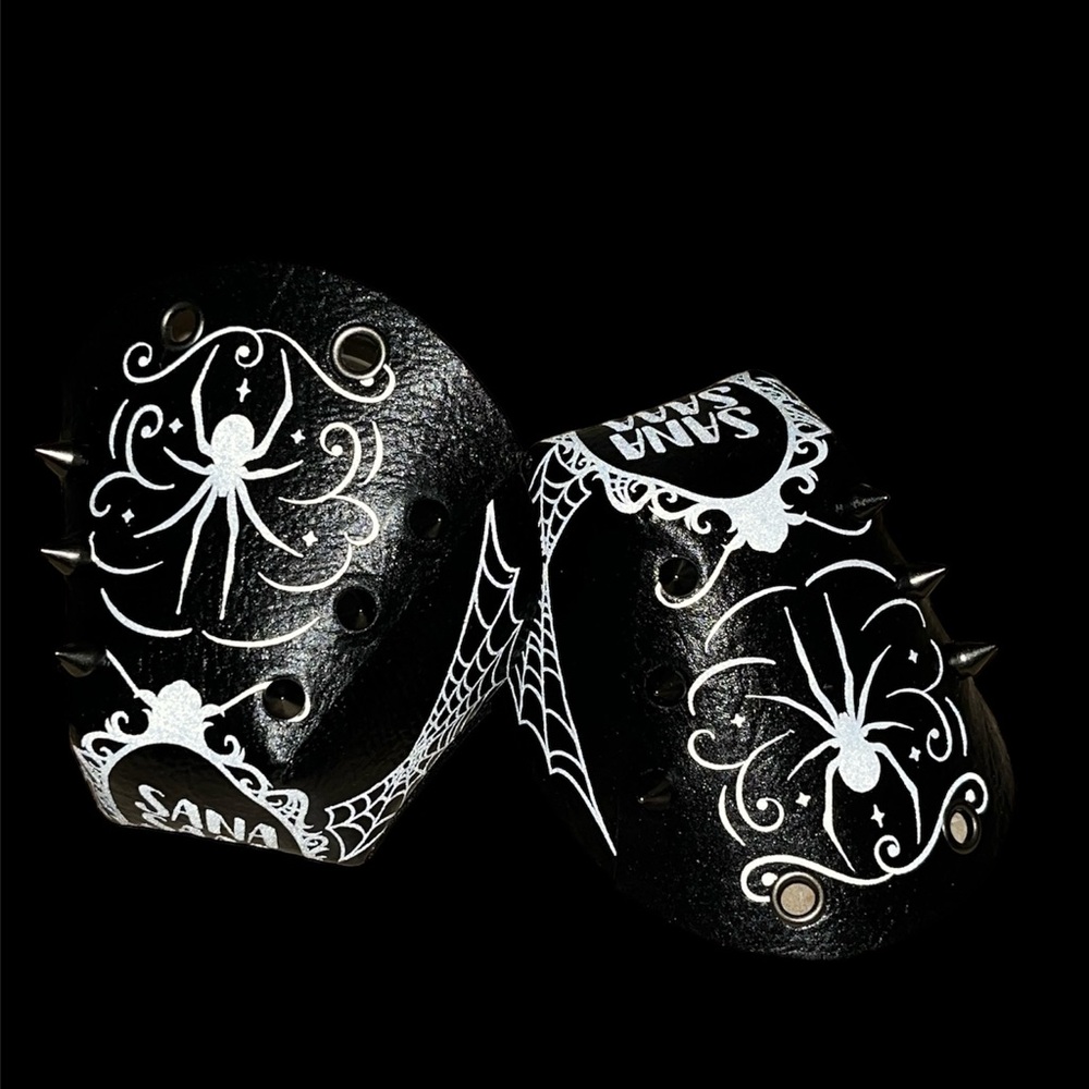 Reflective Spider Leather Toe Guards